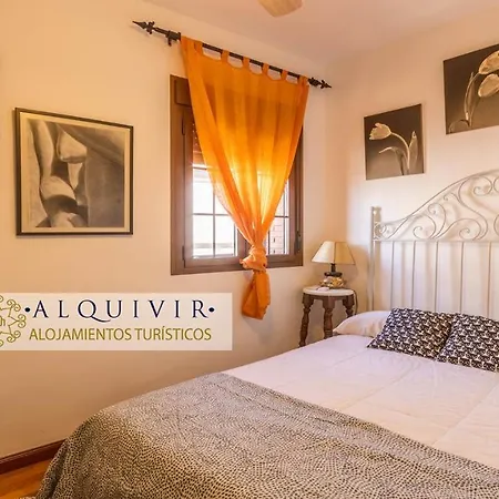 Apartment Atico Con Terraza Paseo De La Ribera